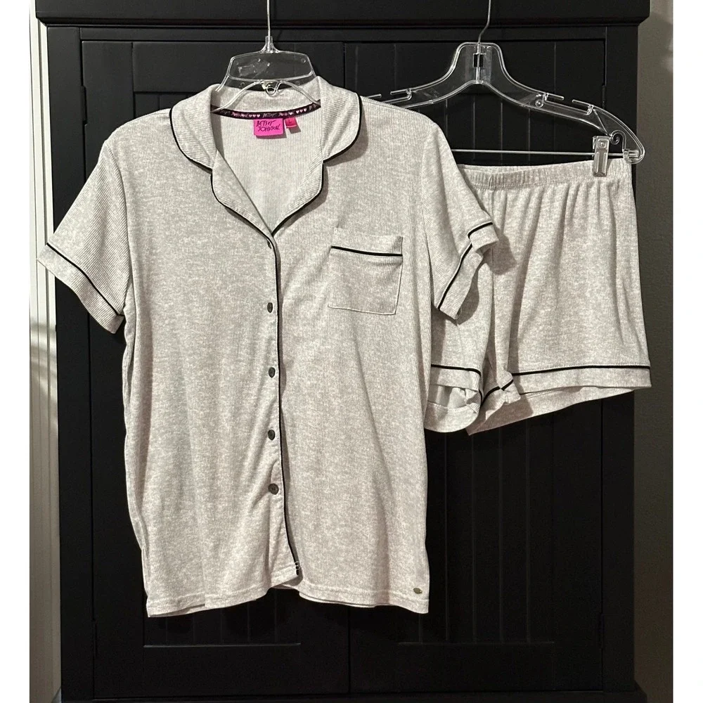 Betsey Johnson Pajama Set Large Short‎ Sleeve Button Top Shorts Lounge Sleepwear